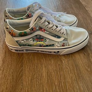 Walt Disney World 50th Vans Size 8 Mens (9.5 Womens)